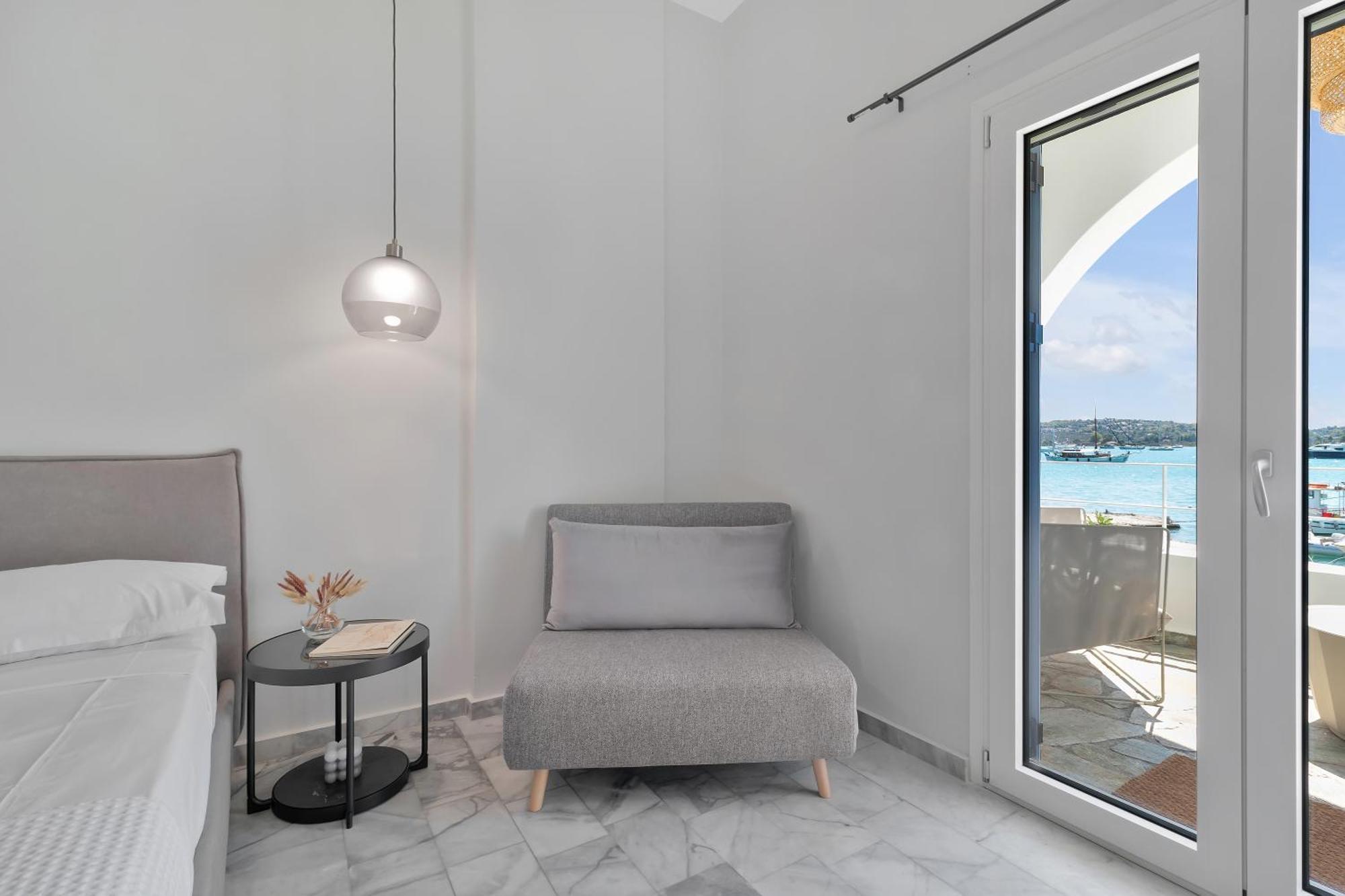 Kavouraki Apartment & Studio Porto Heli Bagian luar foto