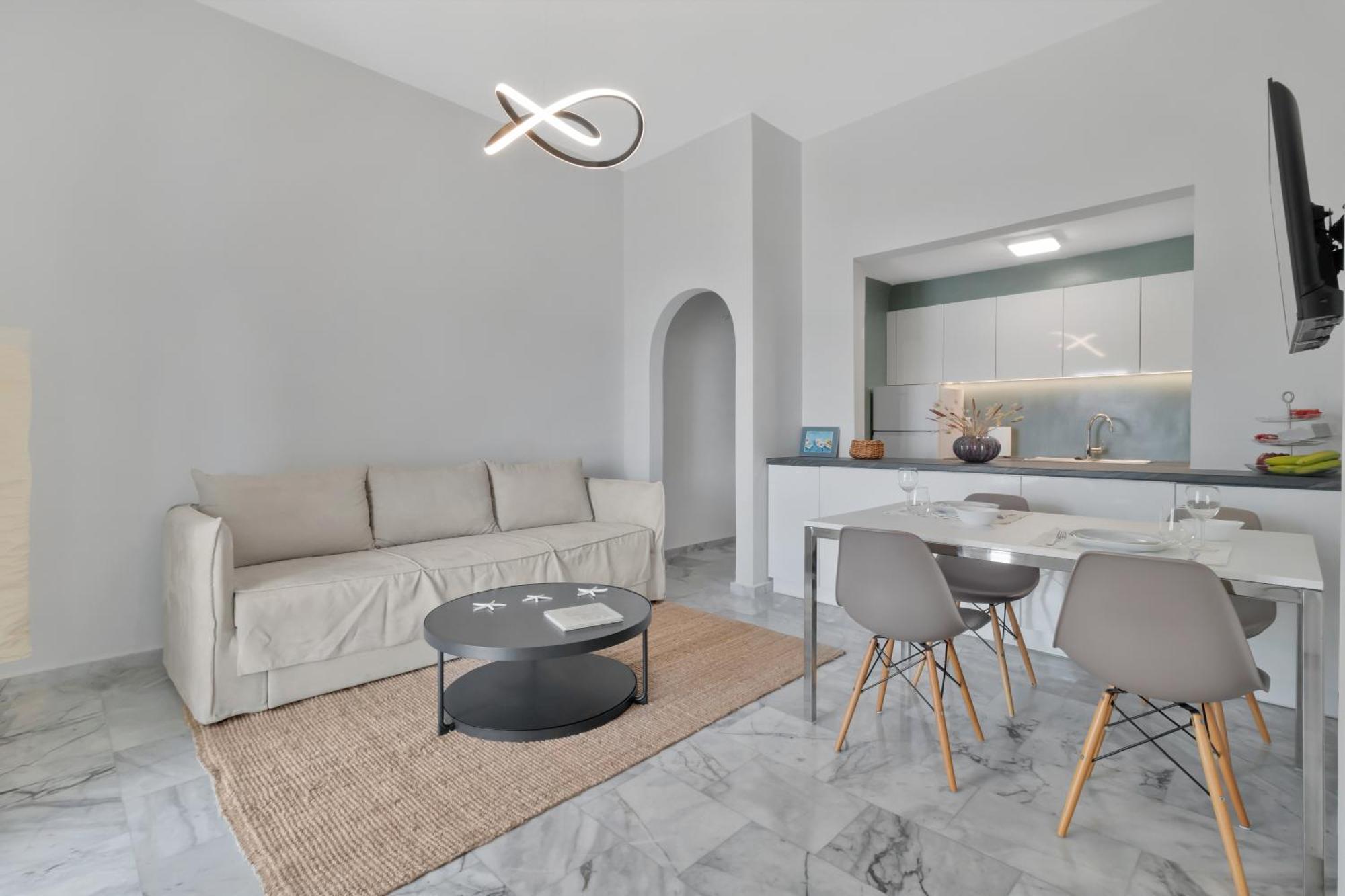 Kavouraki Apartment & Studio Porto Heli Bagian luar foto