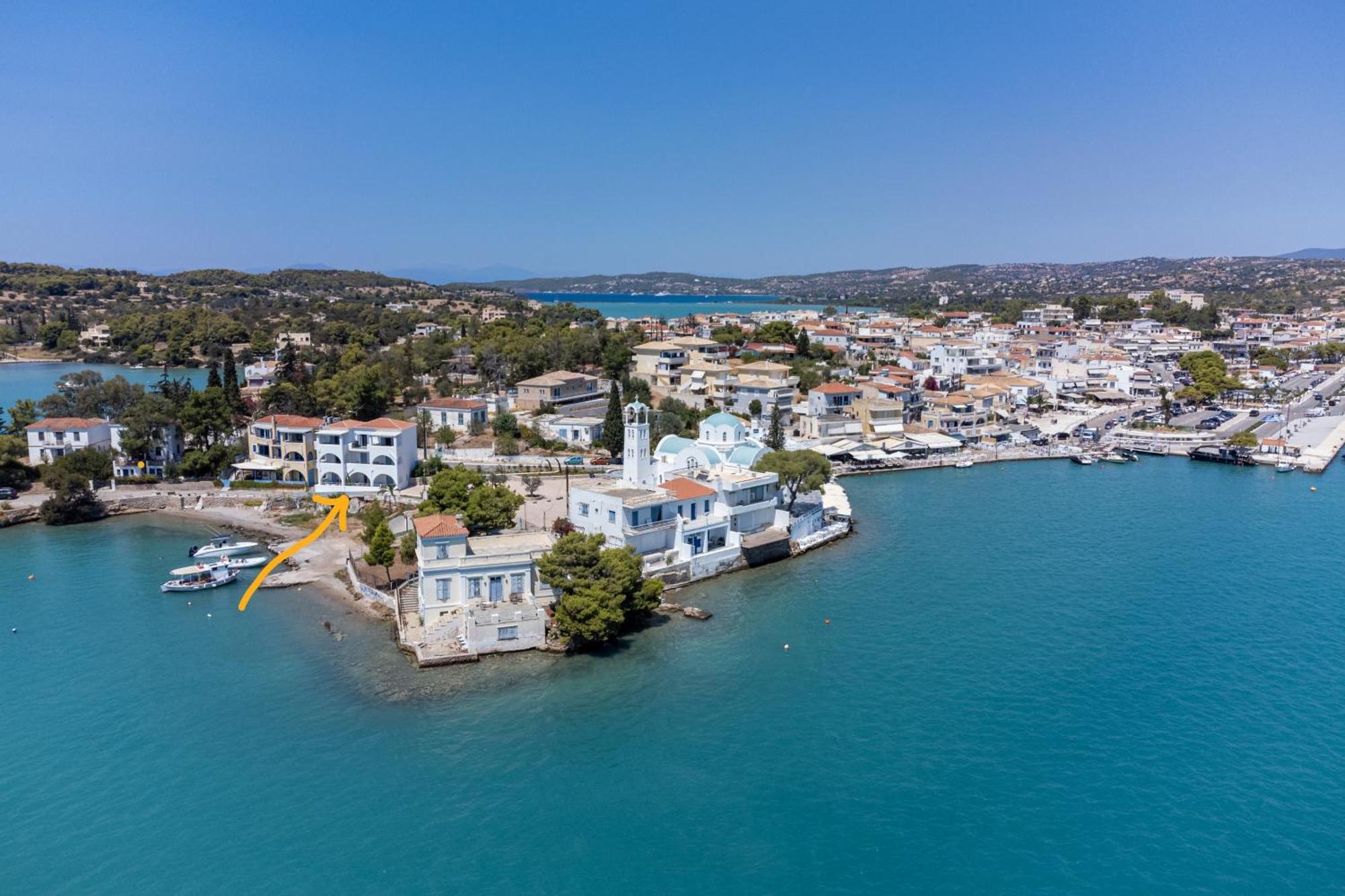 Kavouraki Apartment & Studio Porto Heli Bagian luar foto